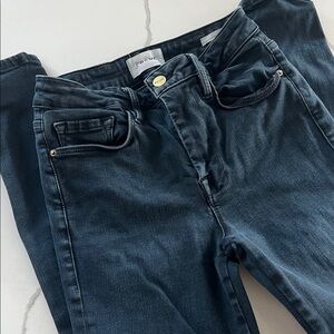 Frame Denim Women's ‘Le One’ Skinny Jeans in Dark Blue Wash